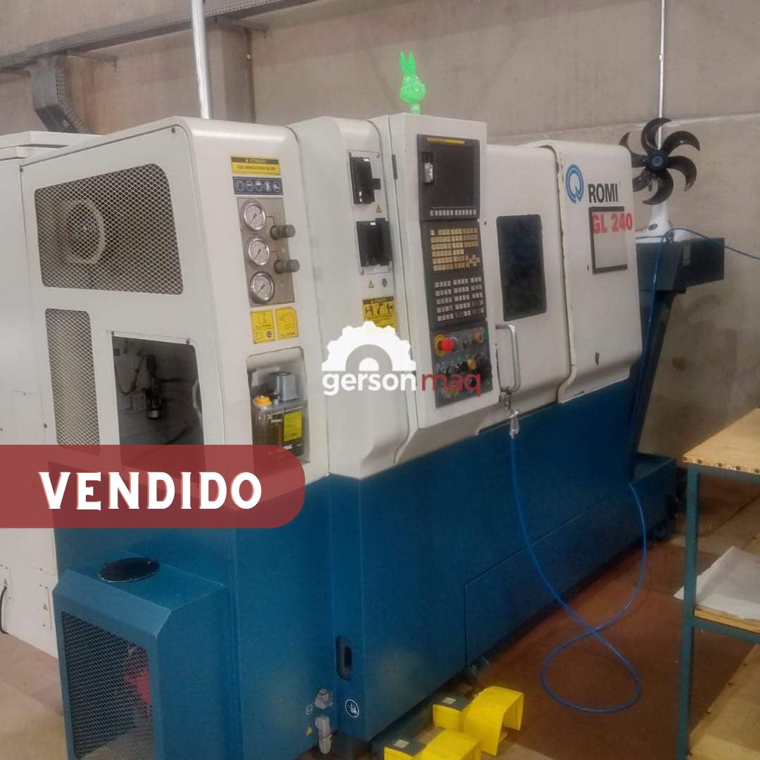 TORNO CNC ROMI GL240 ANO 2011 - COMPLETO